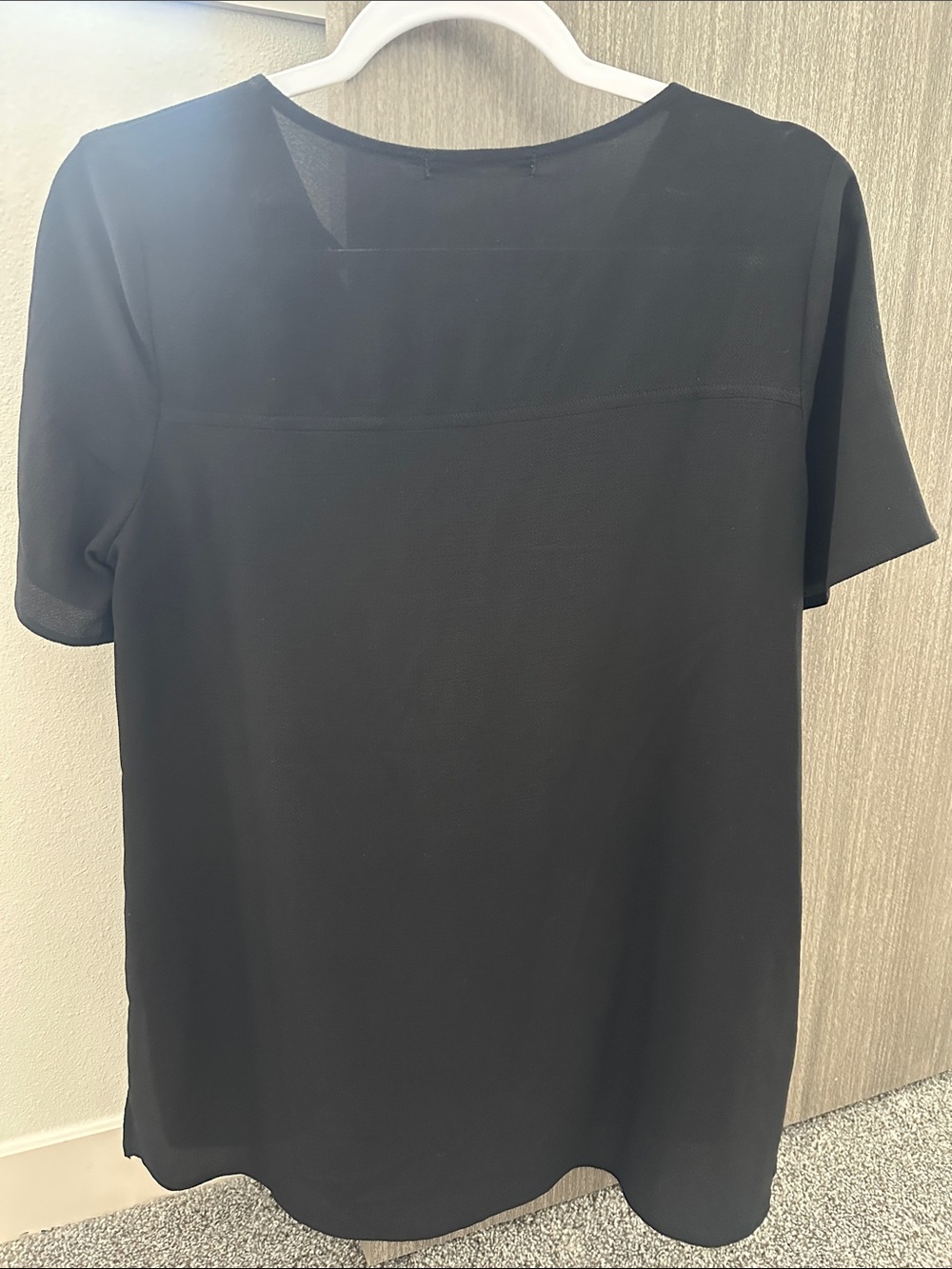 Gibson Black Short-Sleeve V-Neck Crisscross Wrap Blouse - Picture 3 of 5